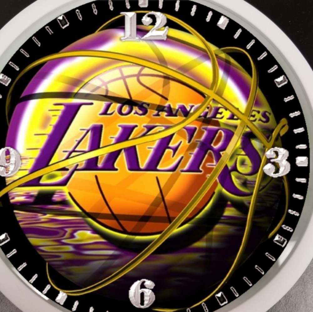 Lakers led clock